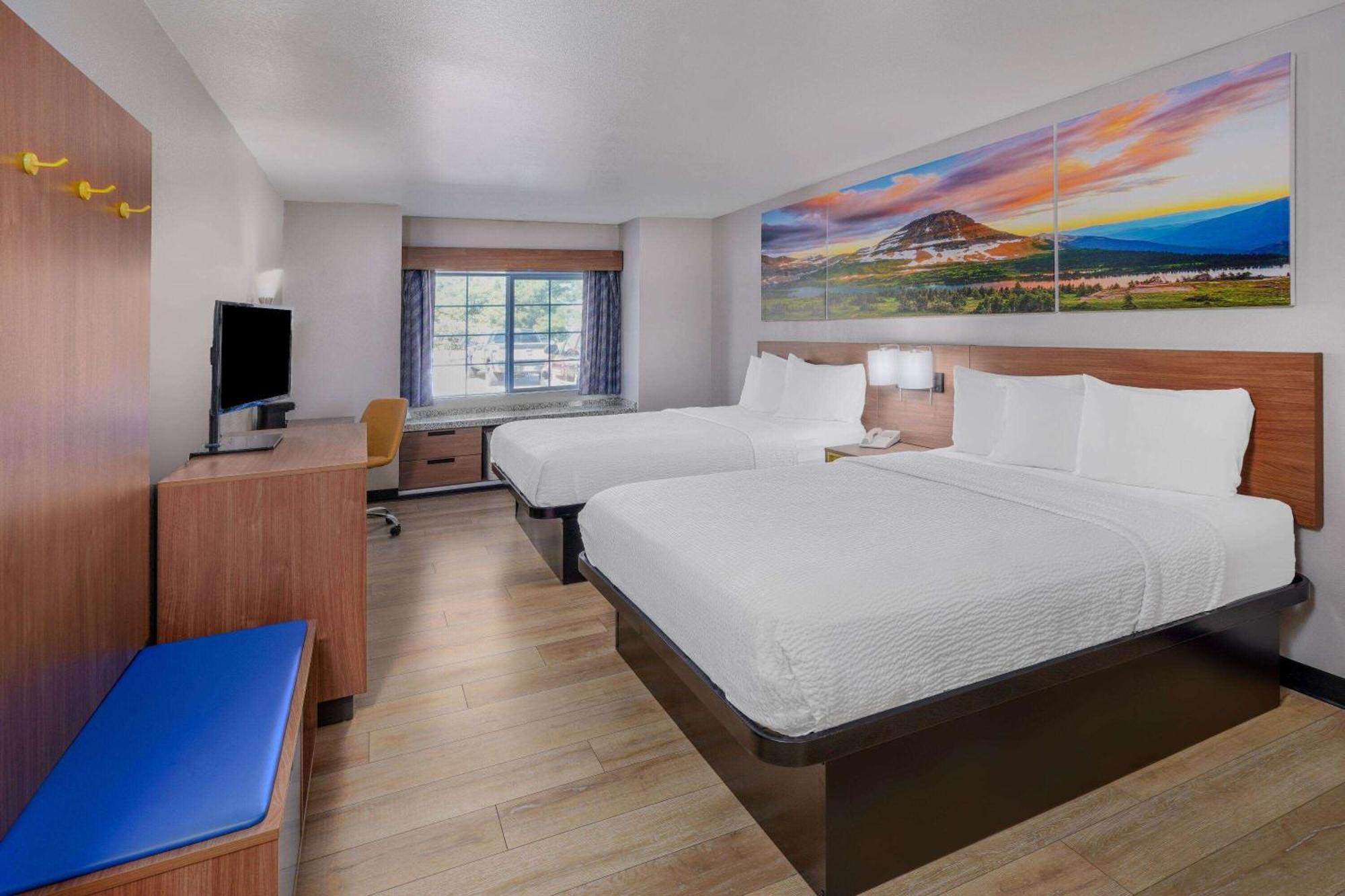 Days Inn & Suites By Wyndham Greeley Dış mekan fotoğraf